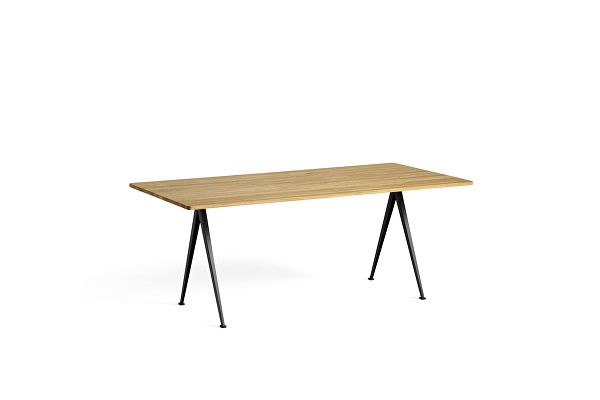 Pyramid Table 02