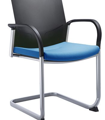Is meeting chair with arms and sled base