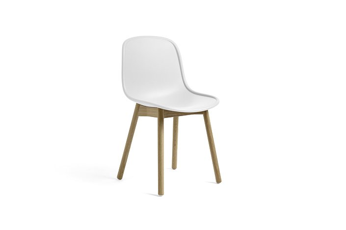 4090111109000_Neu13 Chair_Base oak matt lacquer_Shell white