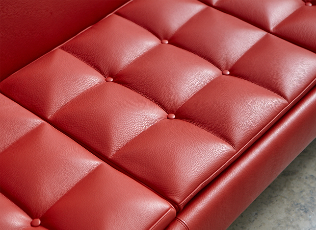 Fairfax_0000s_0002s_0000s_0002_Red-Fairfax-Sofa-Seat-Detail-4