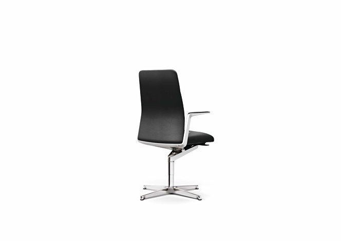 WK-Leadchair-Management-2063-0013-H_digital-lr